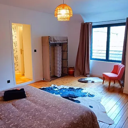 Maison A 8 Min A Pied De La Avec Terrasse Plein Sud