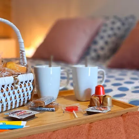 Maison A 8 Min A Pied De La Avec Terrasse Plein Sud 3*